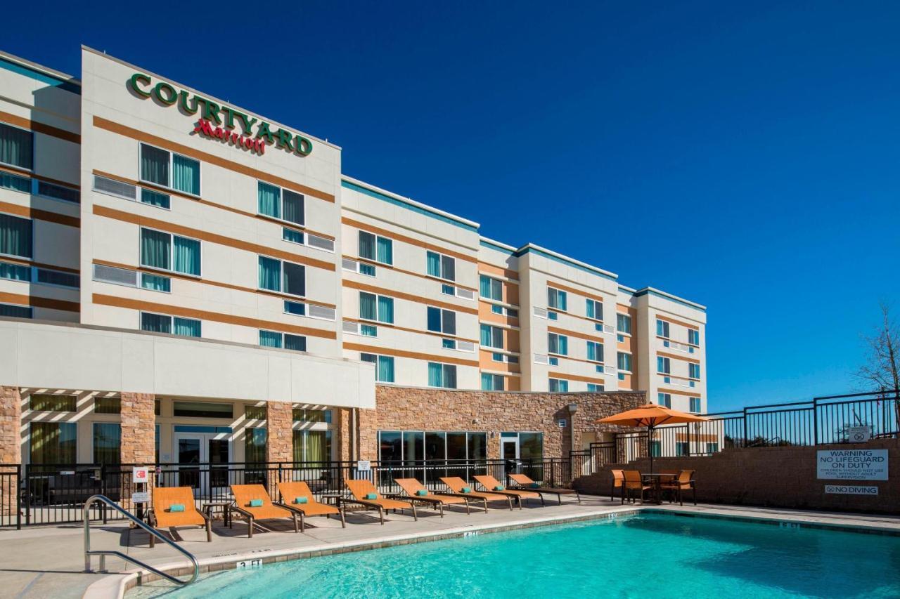 Courtyard By Marriott Dallas Midlothian At Midlothian Conference Center Eksteriør billede