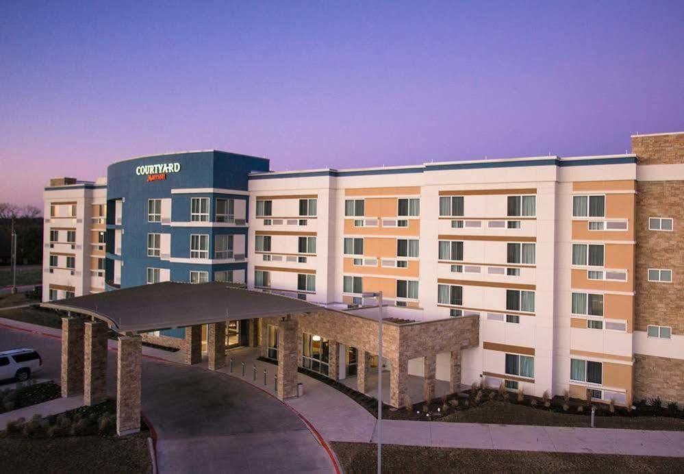 Courtyard By Marriott Dallas Midlothian At Midlothian Conference Center Eksteriør billede