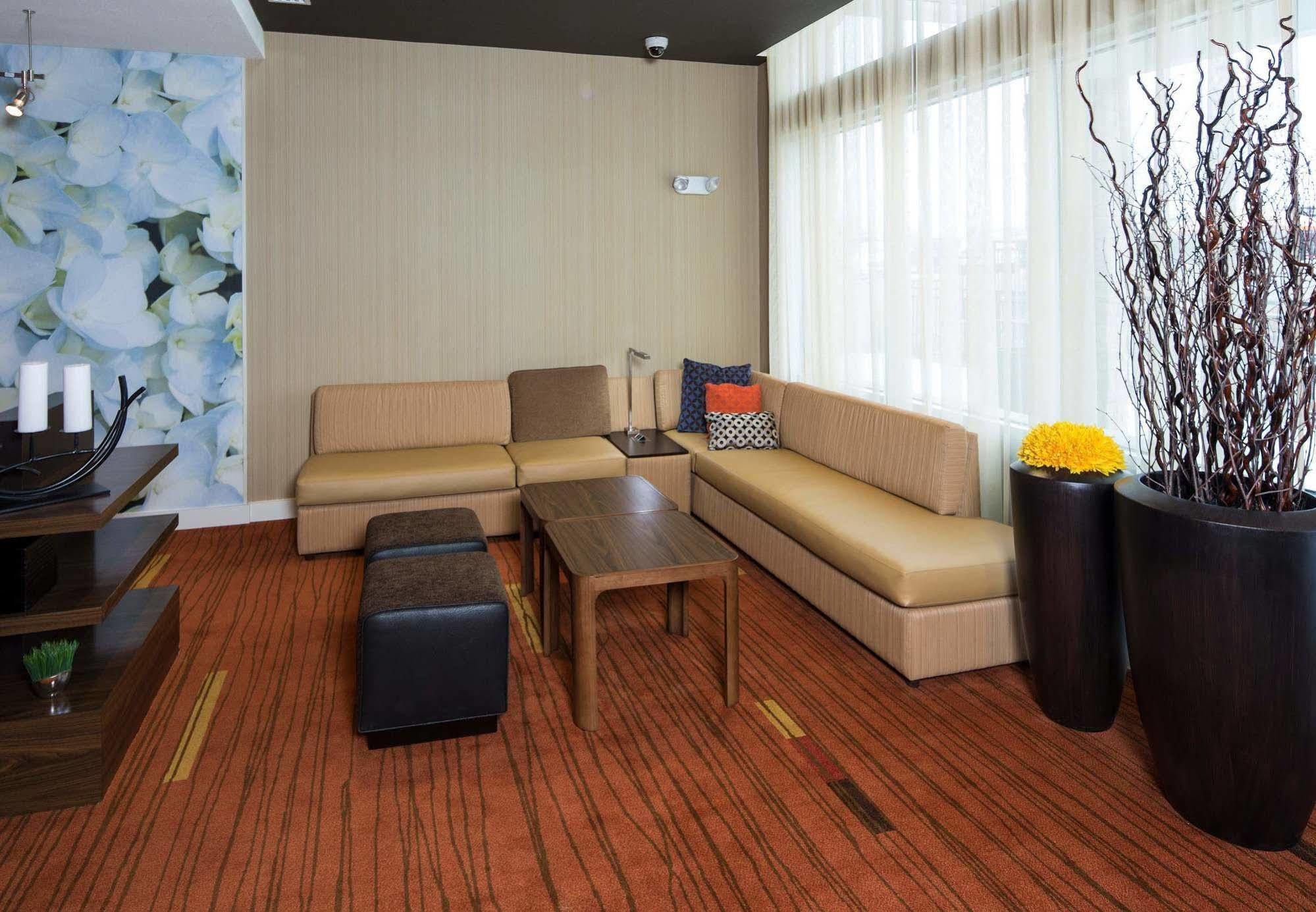 Courtyard By Marriott Dallas Midlothian At Midlothian Conference Center Eksteriør billede