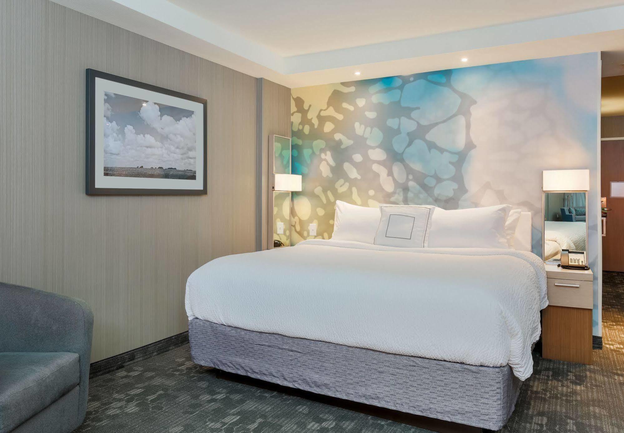 Courtyard By Marriott Dallas Midlothian At Midlothian Conference Center Eksteriør billede