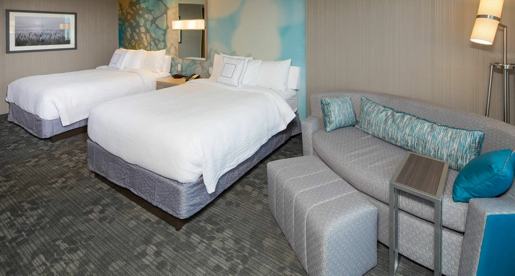Courtyard By Marriott Dallas Midlothian At Midlothian Conference Center Eksteriør billede